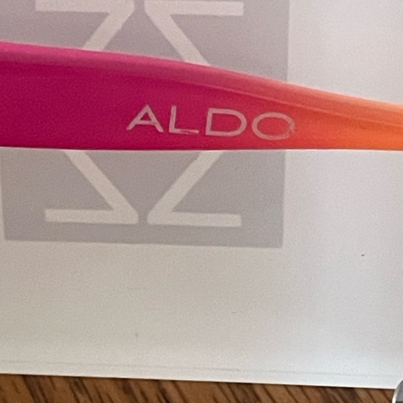 Aldo Pink Color Block Sunglasses - Picture 3 of 7